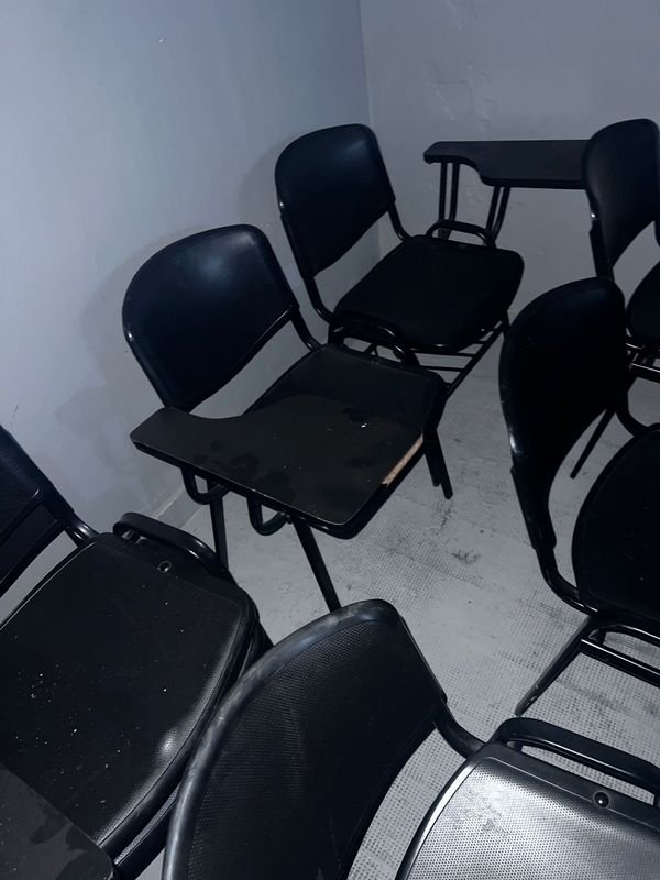 Sillas Pupitre de Plástico Negro - imagen 5