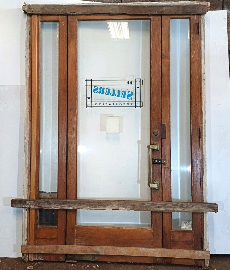 Puerta antigua de frente para local comercial - imagen 2