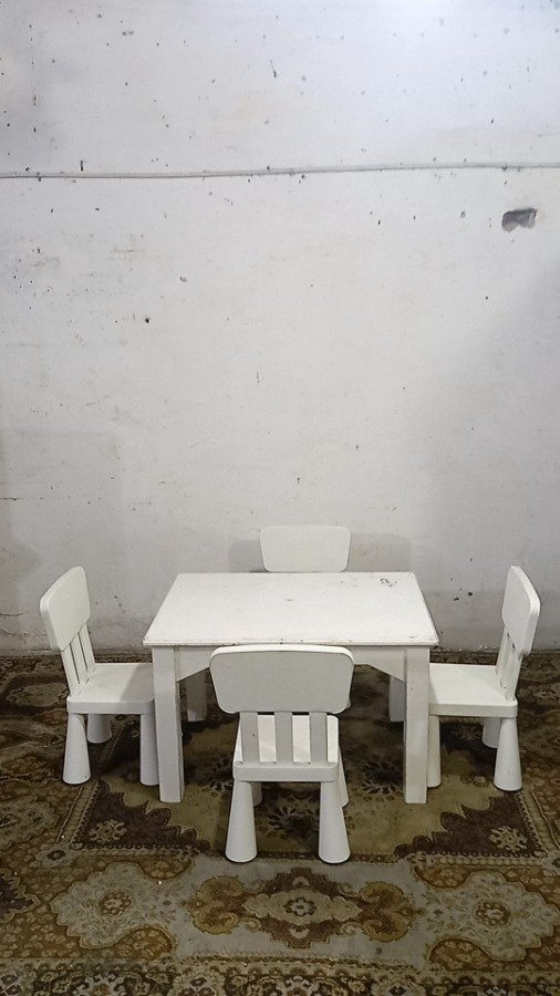 Juguetes para niños: mesa y sillas infantiles - imagen 2