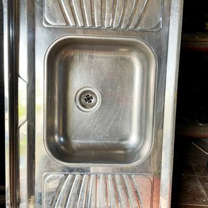Mesada de Acero Inoxidable para Cocina con Bacha Integrada - imagen 3
