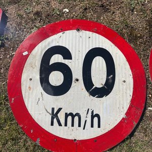 Cartel de señalización de velocidad 60 km/h, diámetro 75cm - imagen 1