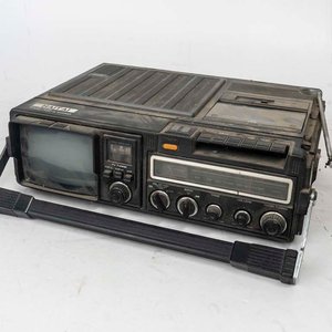 Radio TV Cassette Haitai Portátil Vintage - imagen 2