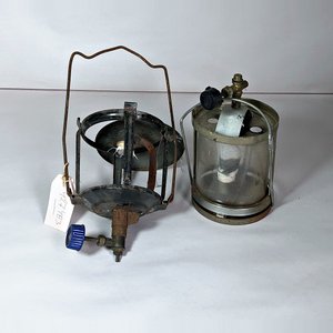 Dos Cabezales de Farol a Mantilla Supergas (Uno sin Vidrio) - imagen 1