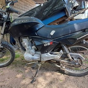 Yumbo GS 125cc Moto - Único Dueño, 38.000 km - imagen 6