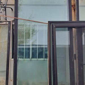 Lote siguiente: Ventana Fija DVH Aluminio Negro 147x347x6cm