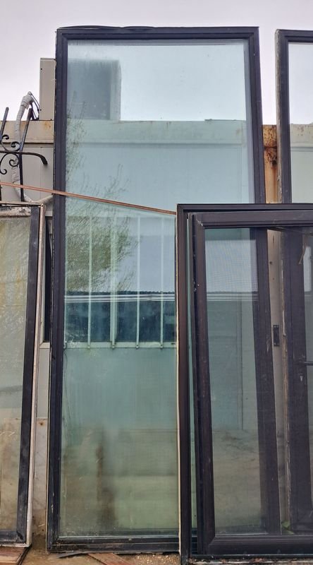 Ventana Fija DVH Aluminio Negro 147x347x6cm