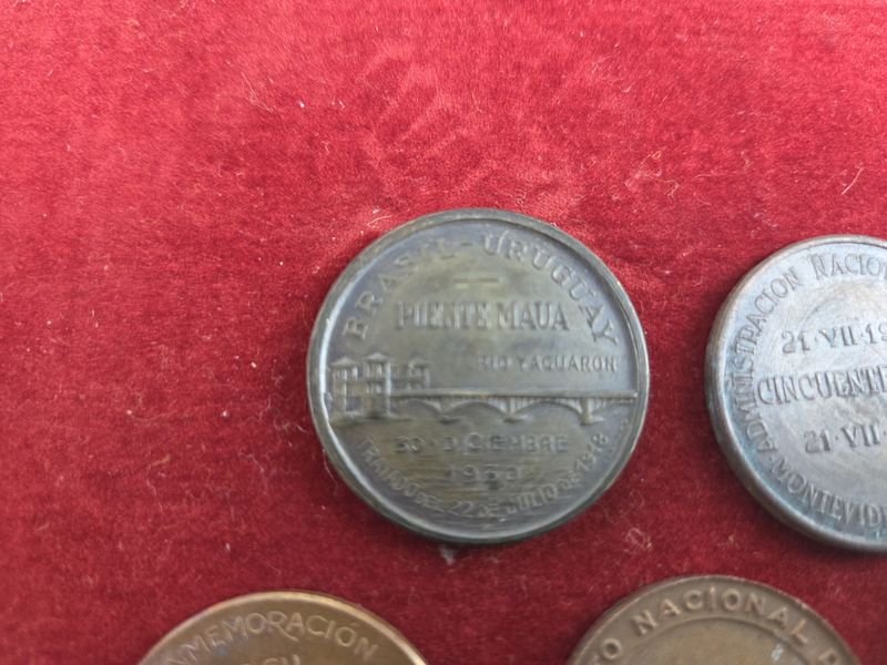 Medallas conmemorativas Uruguayas - Colección de cinco medallas - imagen 7
