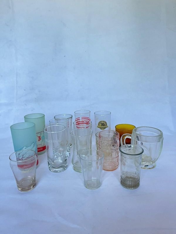 Colección de vidrio y cerámica para decoración - imagen 3