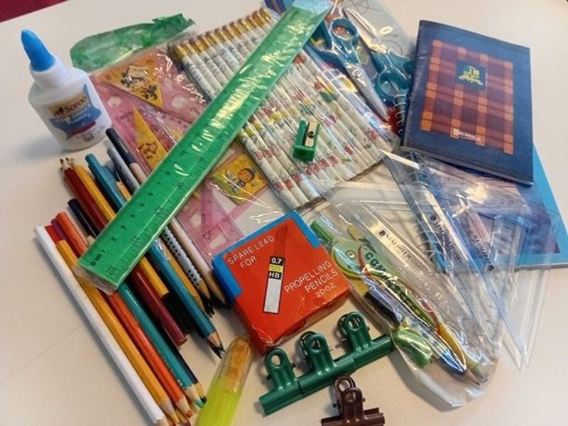 Colección de Suministros Escolares - imagen 3