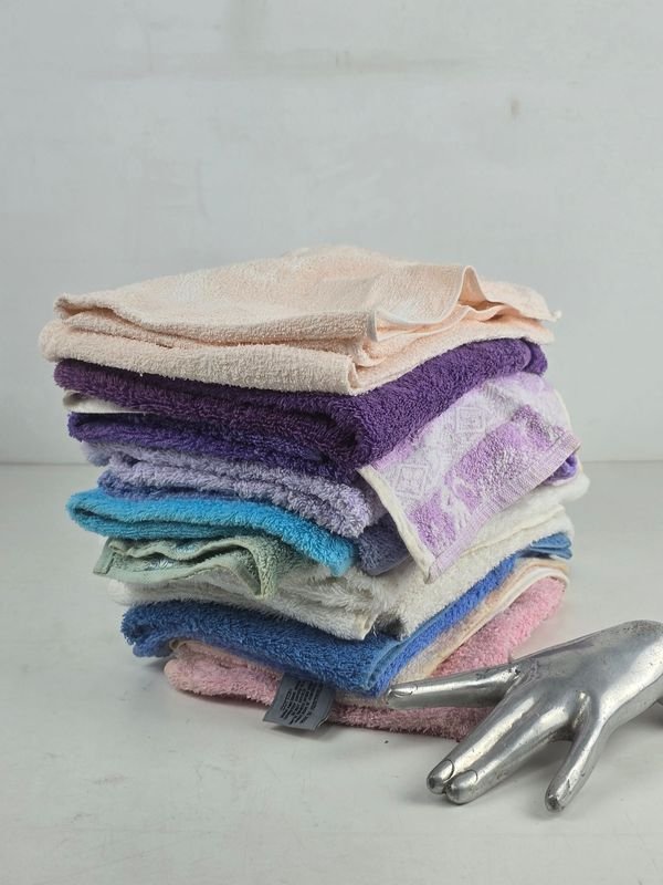 Lote de Toallas 100% Algodón con Manchas - Variedad de Colores
