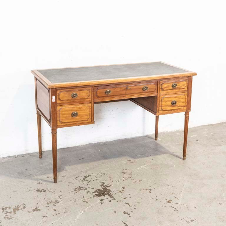 Item 2099476 - Image 0