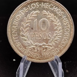 Moneda de 10 Pesos "Centenario de los Hechos Históricos 1811" - imagen 1