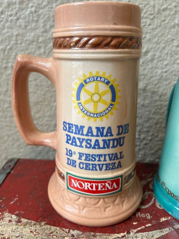 Dos jarras de la Fiesta de la Cerveza de Paysandú en buen estado - imagen 5