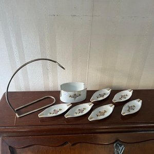 Lote siguiente: Set de 6 Ceniceros Individuales con Soporte y Contenedor
