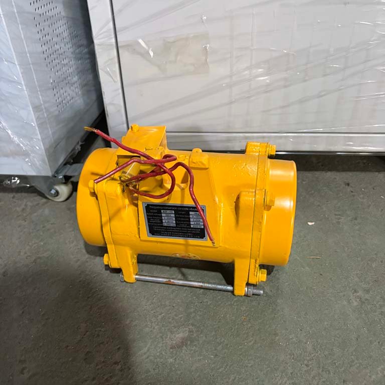 Item 2106596 - Image 2