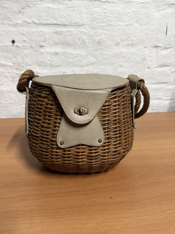 Item 875973 - Image 0