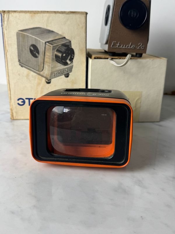 Colección de cámaras y proyectores vintage - imagen 2