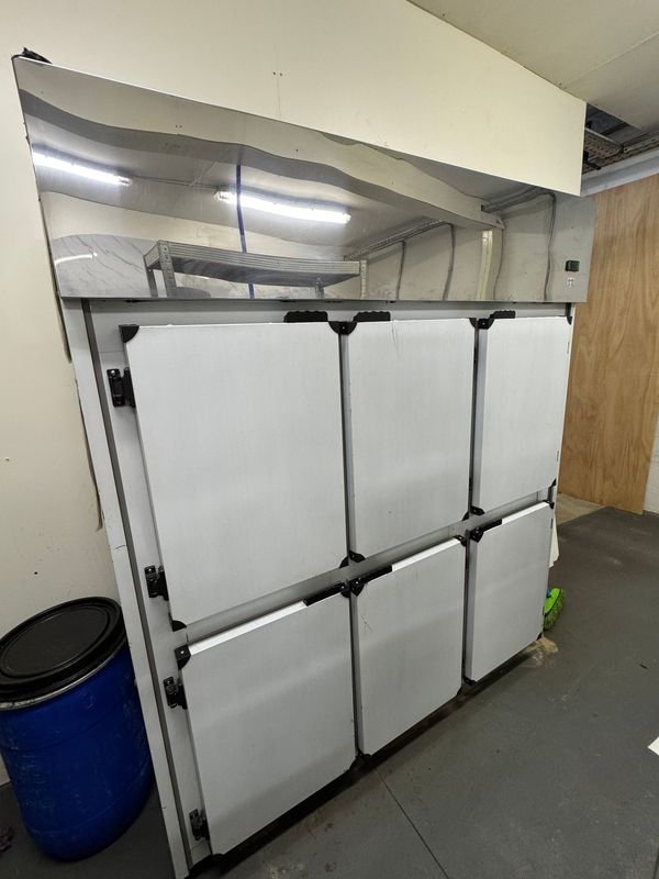 Refrigerador Comercial 6 Puertas KLIMA - imagen 1