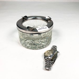 Cenicero de Cristal Tallado y Reloj Citizen de Metal - imagen 2
