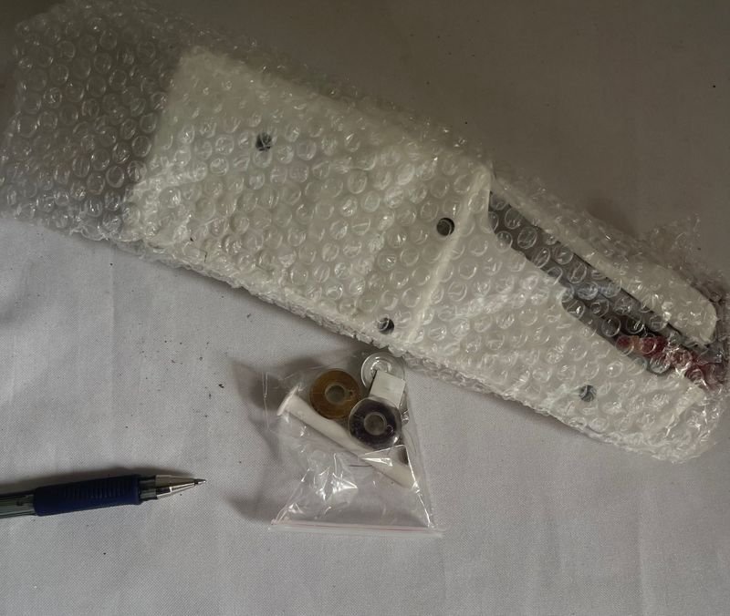 Máquina de coser inalambrica - Handy Stitch - imagen 2