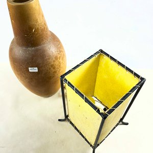 Florero de Cerámica (41 cm, pegado) y Lámpara de Sobremesa (28 cm) - imagen 2