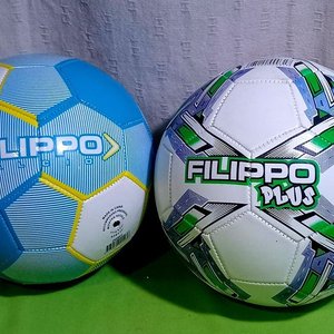 Lote anterior: Dos Pelotas de Fútbol Filippo Calcio y Plus
