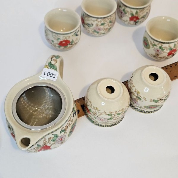 Juego de té hermoso con diseño floral - imagen 4