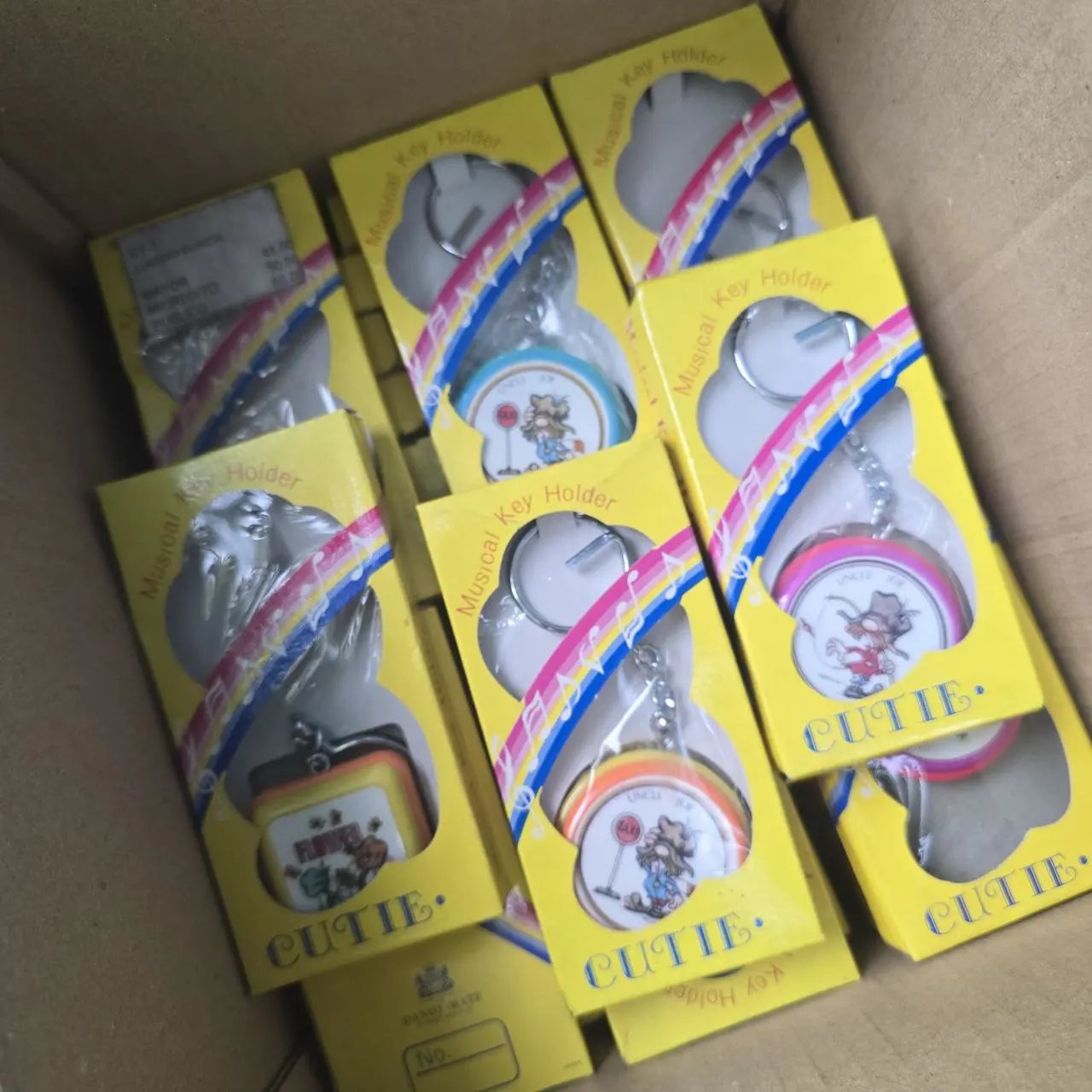 Lote anterior: Llaves musicales en cajas de regalo