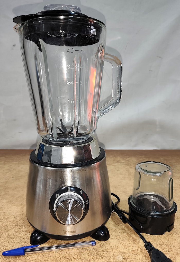 Licuadora 2 en 1 con Vaso Picador y Vaso de Vidrio