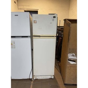 Lote siguiente: Heladera Waring Frío Seco con Avería en Puerta y Óxido