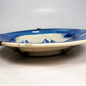 Plato de Cerámica Esmaltada con Motivo de Barcas, Blanco y Azul, 32 cm - imagen 4