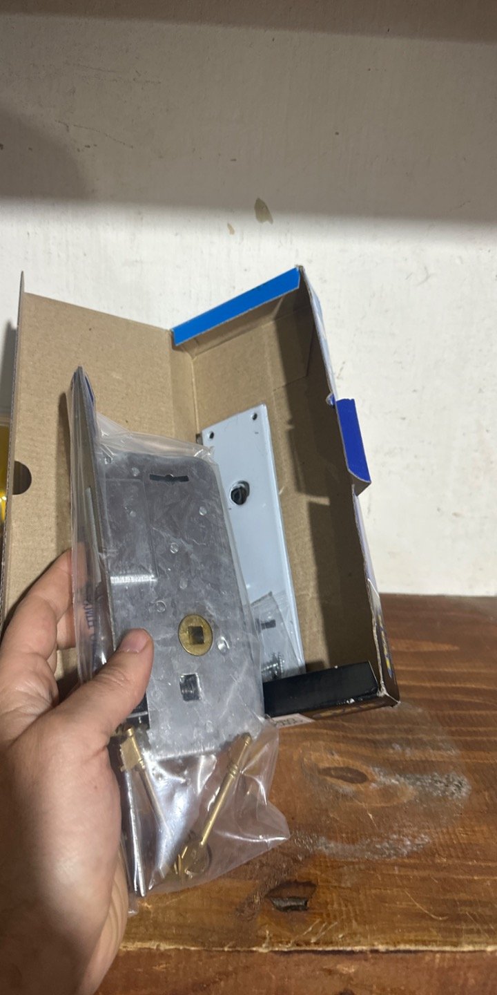 Cerradura de seguridad nueva en caja
