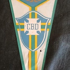 Lote siguiente: Banderín Conmemorativo 50 Aniversario CBD (Confederação Brasileira de Desportos) 1914-1964
