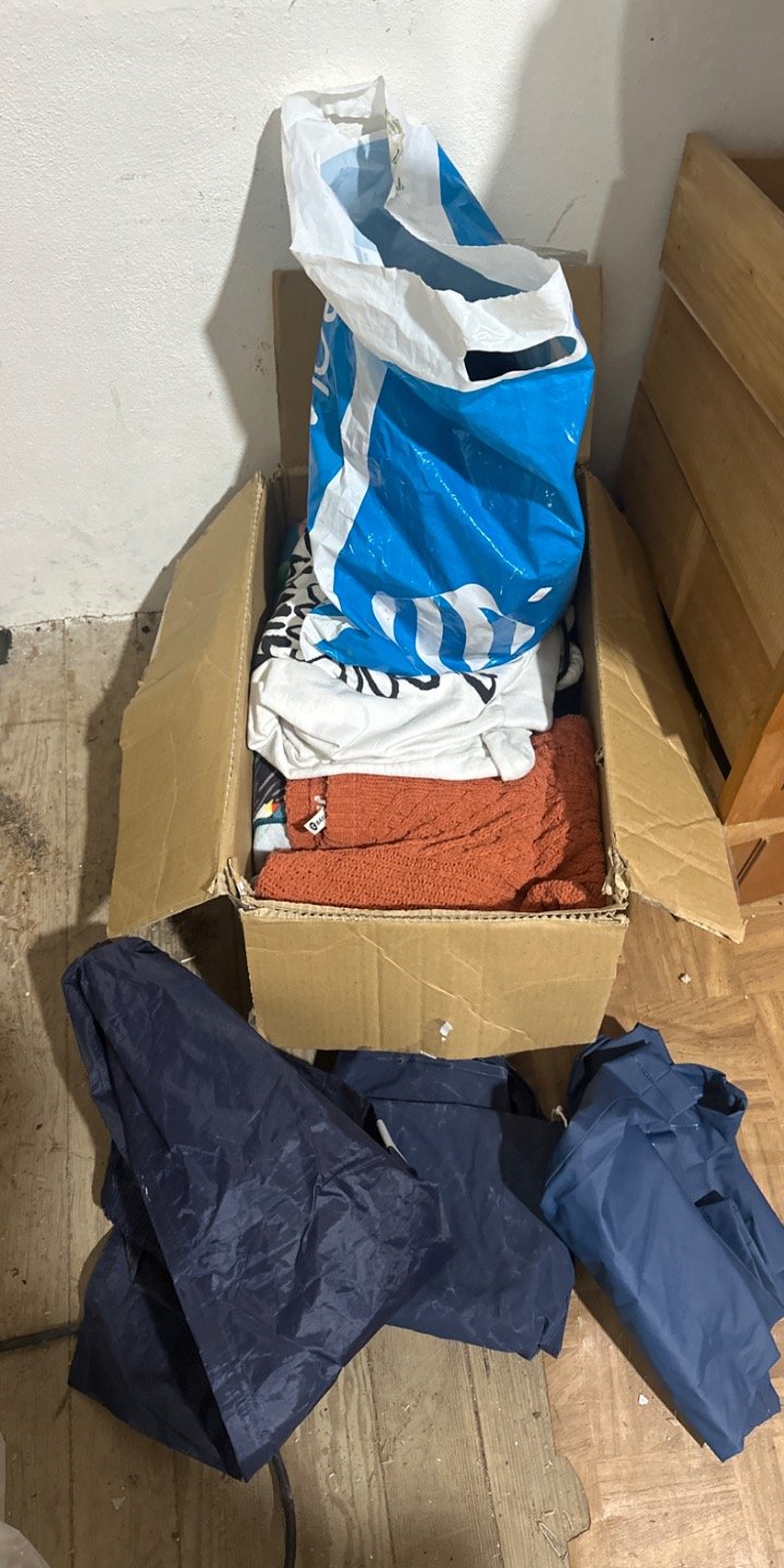 Conjunto de Ropa y Equipo para Lluvia
