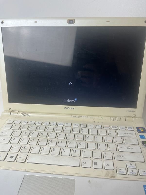 Laptop Sony Vaio con buena condición - imagen 10