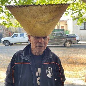 Pantalla de Lámpara Artesanal de Cuero - imagen 3