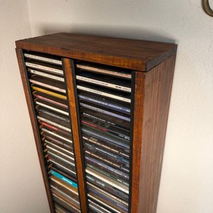 Organizador de CDs en Madera con Gran Cantidad de Música Variada - imagen 2
