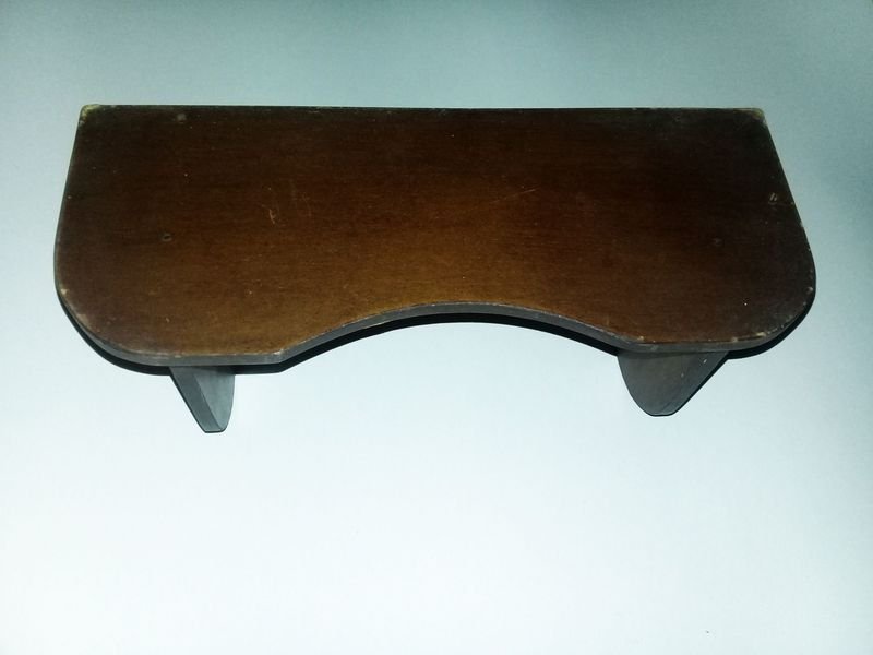 Lote anterior: Mini escritorio decorativo para colgar en pared como estante