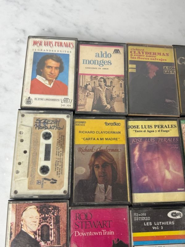 Casetas de música variada de los 80 y 90 - imagen 7