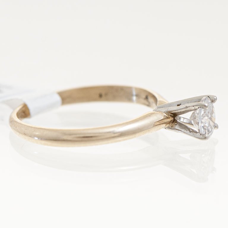 Anillo de oro 18k con circonia - imagen 2