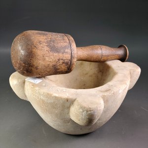 Mortero de Mármol con Mano de Madera - Buen Estado - imagen 4
