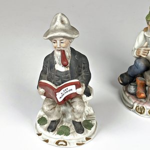 Dos Figuras de Biscuit de Personajes Artesanales, 15 cm - imagen 4