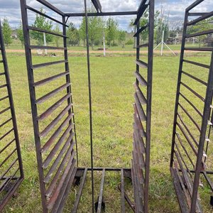 Lote anterior: Carro Metálico Reforzado para Bandejas con Ruedas de Acero