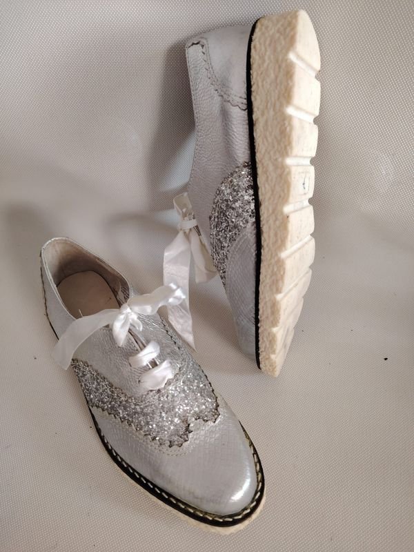 Item 881211 - Image 0