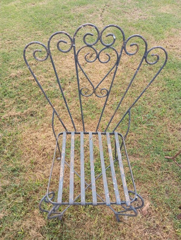 Sillas de hierro antiguas para decoración - imagen 5