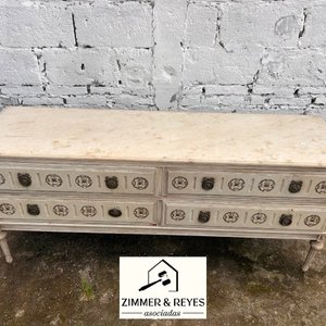Lote siguiente: Cómoda Vintage con Tapa de Mármol y Cajones Decorados