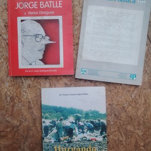 Lote anterior: Lote de 3 Libros de Ciencias Políticas y Sociales