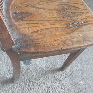 Silla Antigua de Madera con Asiento Conformado - imagen 4
