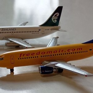 Lote siguiente: Lote de 2 Aviones a Escala Herpa B737 Freedomair y Air New Zealand