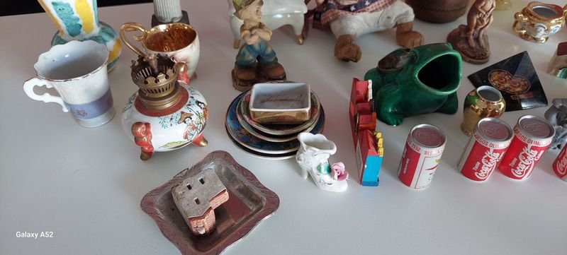 Lote de adornos variados y objetos decorativos - imagen 8